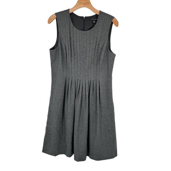 Banana Republic Women's Wool Blend Pleated Sleeveless Dress jumper Size 12 gray - Picture 1 of 10